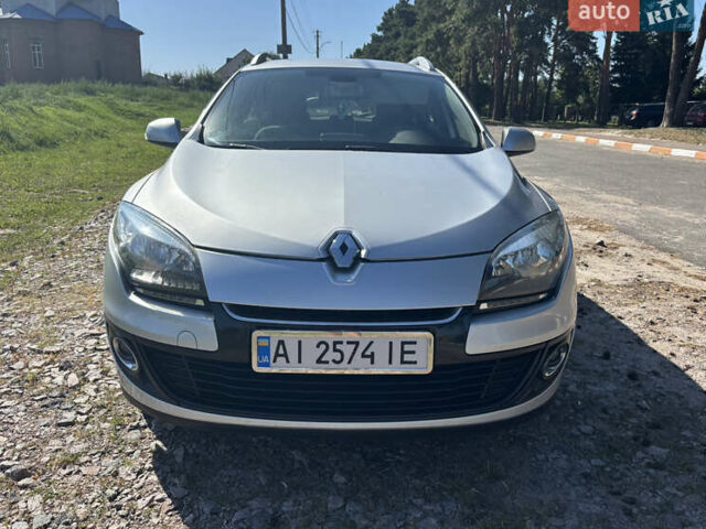 Сірий Рено Меган, об'ємом двигуна 1.46 л та пробігом 260 тис. км за 7100 $, фото 1 на Automoto.ua