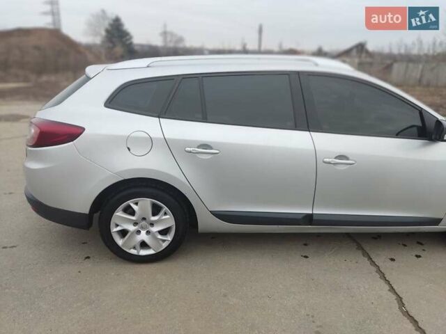 Сірий Рено Меган, об'ємом двигуна 1.5 л та пробігом 258 тис. км за 7300 $, фото 9 на Automoto.ua