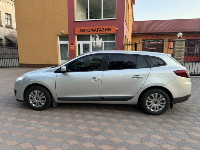 Серый Рено Меган, объемом двигателя 1.5 л и пробегом 225 тыс. км за 6999 $, фото 11 на Automoto.ua