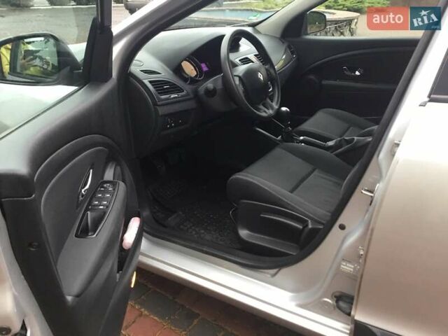 Серый Рено Меган, объемом двигателя 1.5 л и пробегом 169 тыс. км за 7900 $, фото 8 на Automoto.ua