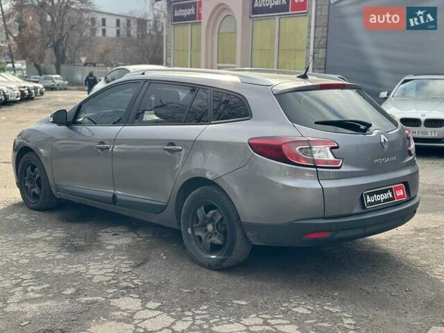 Сірий Рено Меган, об'ємом двигуна 1.5 л та пробігом 380 тис. км за 6940 $, фото 7 на Automoto.ua