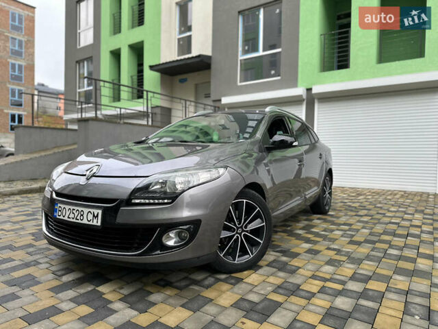 Серый Рено Меган, объемом двигателя 1.46 л и пробегом 292 тыс. км за 7800 $, фото 2 на Automoto.ua