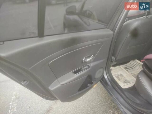 Сірий Рено Меган, об'ємом двигуна 1.46 л та пробігом 214 тис. км за 8800 $, фото 14 на Automoto.ua