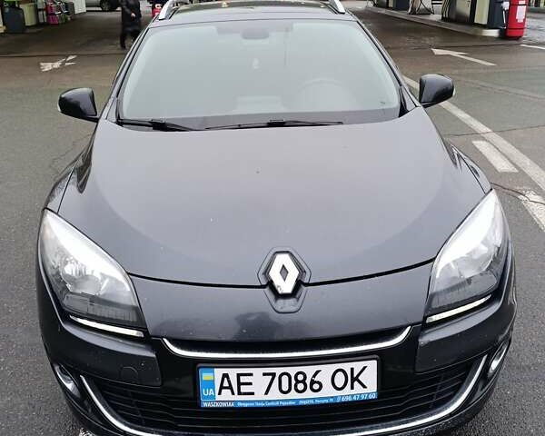Серый Рено Меган, объемом двигателя 1.46 л и пробегом 237 тыс. км за 8200 $, фото 5 на Automoto.ua