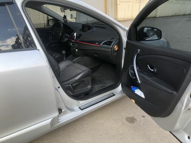 Сірий Рено Меган, об'ємом двигуна 1.5 л та пробігом 307 тис. км за 8700 $, фото 20 на Automoto.ua