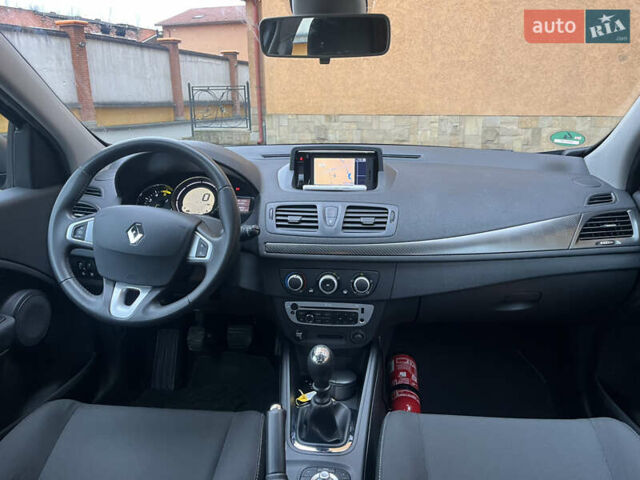 Серый Рено Меган, объемом двигателя 1.5 л и пробегом 210 тыс. км за 8300 $, фото 29 на Automoto.ua