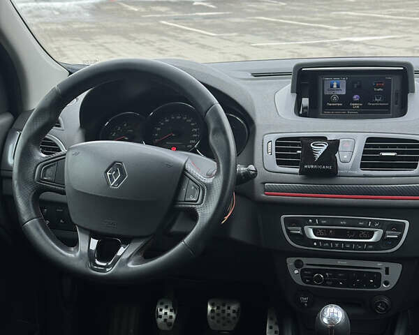 Серый Рено Меган, объемом двигателя 1.5 л и пробегом 235 тыс. км за 6800 $, фото 16 на Automoto.ua