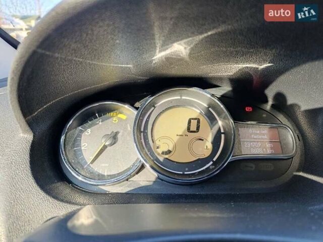 Сірий Рено Меган, об'ємом двигуна 1.46 л та пробігом 231 тис. км за 8200 $, фото 10 на Automoto.ua