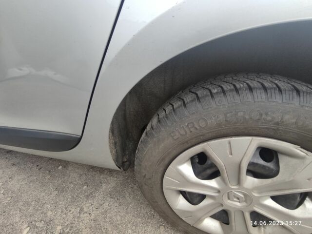 Рено Меган 2012 в Ужгороде на Automoto.ua Серый Рено Меган, объемом двигателя 1.5 л и пробегом 280 тыс. км за 7400 $, фото 12 на Automoto.ua