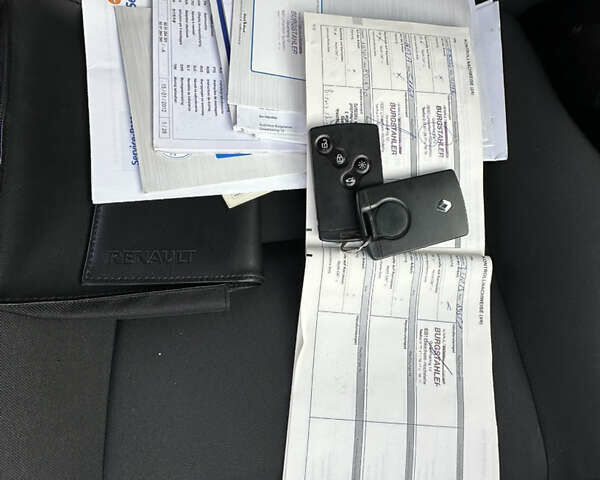 Сірий Рено Меган, об'ємом двигуна 1.5 л та пробігом 97 тис. км за 10299 $, фото 17 на Automoto.ua