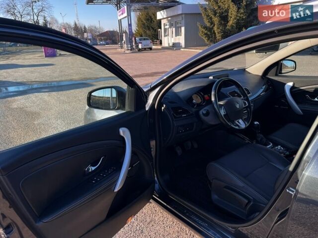 Серый Рено Меган, объемом двигателя 1.46 л и пробегом 230 тыс. км за 8500 $, фото 14 на Automoto.ua