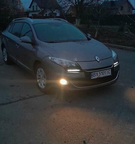 Сірий Рено Меган, об'ємом двигуна 1.2 л та пробігом 199 тис. км за 6499 $, фото 6 на Automoto.ua