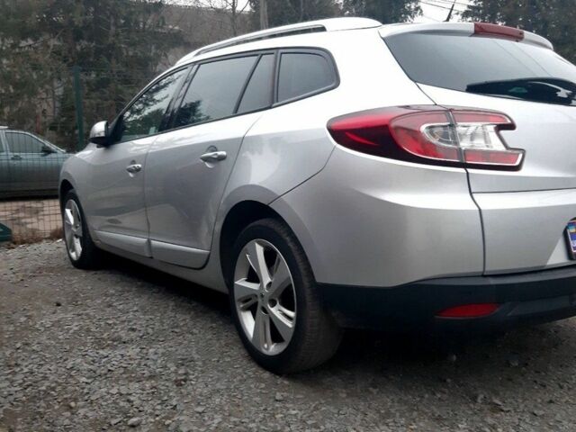 Сірий Рено Меган, об'ємом двигуна 1.5 л та пробігом 231 тис. км за 8100 $, фото 2 на Automoto.ua