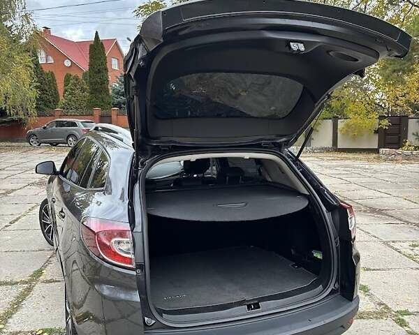 Сірий Рено Меган, об'ємом двигуна 1.46 л та пробігом 215 тис. км за 10300 $, фото 35 на Automoto.ua