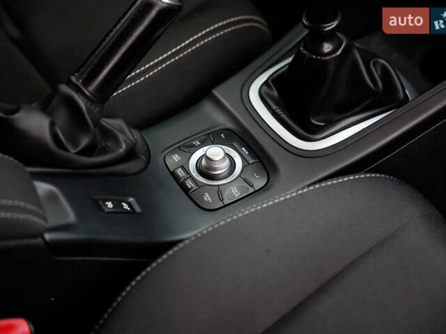 Серый Рено Меган, объемом двигателя 1.46 л и пробегом 189 тыс. км за 7950 $, фото 24 на Automoto.ua