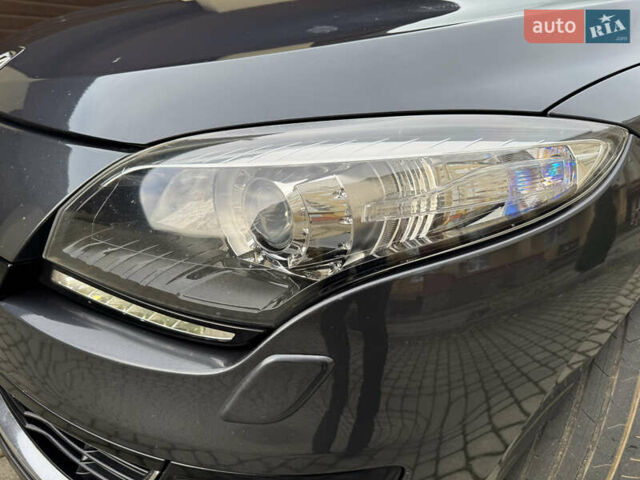 Серый Рено Меган, объемом двигателя 1.5 л и пробегом 278 тыс. км за 8450 $, фото 60 на Automoto.ua