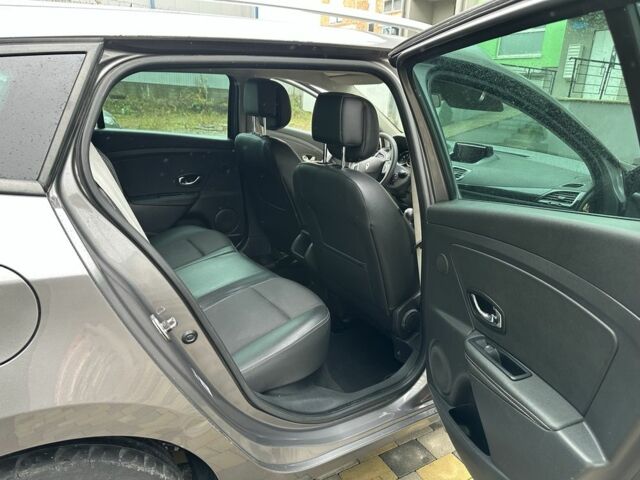 Серый Рено Меган, объемом двигателя 1.5 л и пробегом 290 тыс. км за 7900 $, фото 11 на Automoto.ua