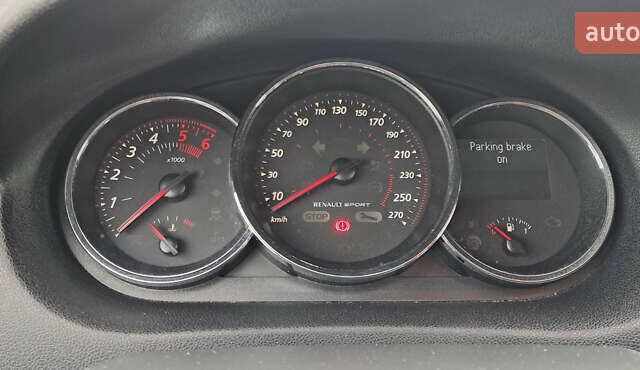 Серый Рено Меган, объемом двигателя 1.5 л и пробегом 225 тыс. км за 8899 $, фото 37 на Automoto.ua