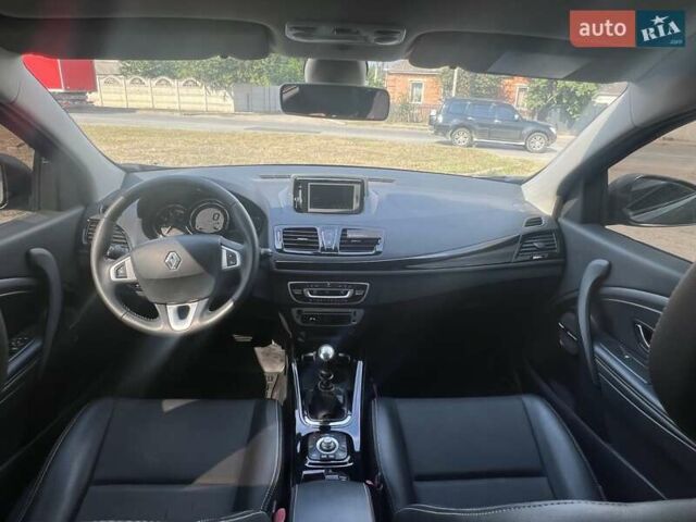 Сірий Рено Меган, об'ємом двигуна 1.5 л та пробігом 269 тис. км за 8800 $, фото 17 на Automoto.ua