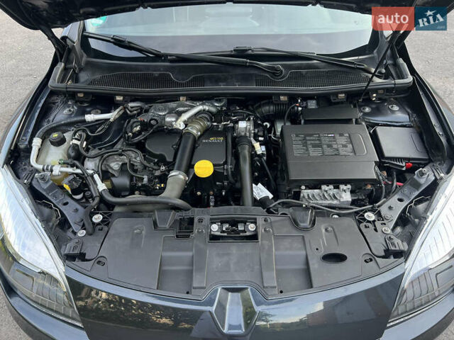 Серый Рено Меган, объемом двигателя 1.46 л и пробегом 213 тыс. км за 7999 $, фото 19 на Automoto.ua