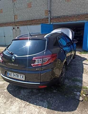 Сірий Рено Меган, об'ємом двигуна 1.46 л та пробігом 325 тис. км за 8700 $, фото 110 на Automoto.ua