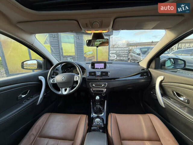 Сірий Рено Меган, об'ємом двигуна 1.5 л та пробігом 235 тис. км за 8900 $, фото 4 на Automoto.ua