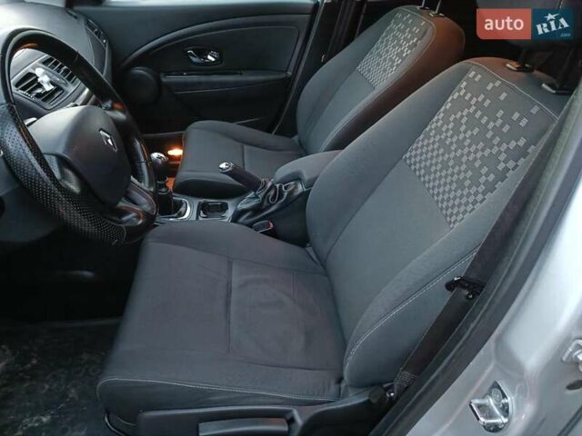 Серый Рено Меган, объемом двигателя 1.5 л и пробегом 269 тыс. км за 7590 $, фото 15 на Automoto.ua