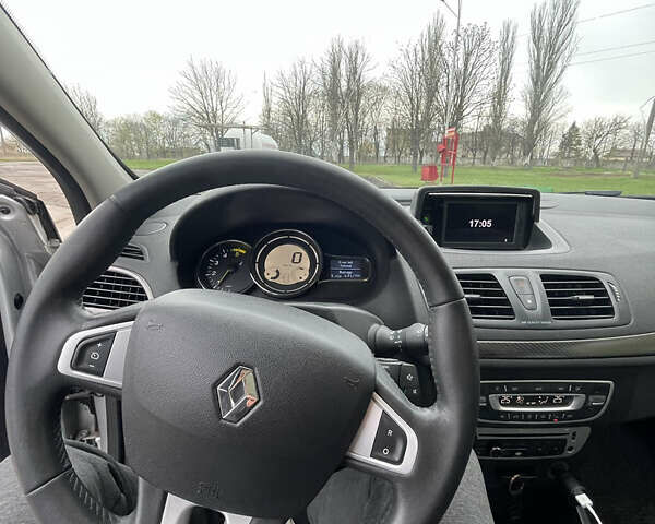 Серый Рено Меган, объемом двигателя 1.46 л и пробегом 268 тыс. км за 7999 $, фото 6 на Automoto.ua