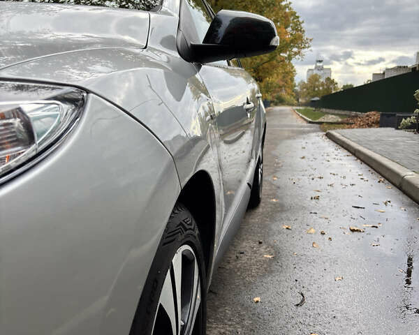 Рено Меган 2012 в Чернигове на Automoto.ua Серый Рено Меган, объемом двигателя 1.5 л и пробегом 218 тыс. км за 8500 $, фото 10 на Automoto.ua