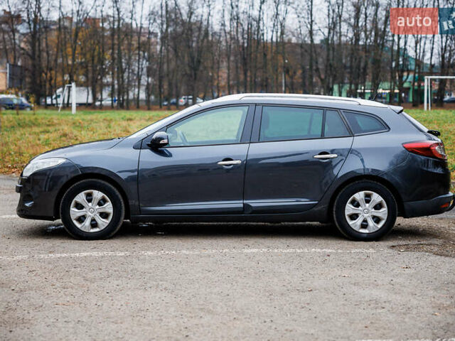 Серый Рено Меган, объемом двигателя 1.46 л и пробегом 189 тыс. км за 7700 $, фото 3 на Automoto.ua