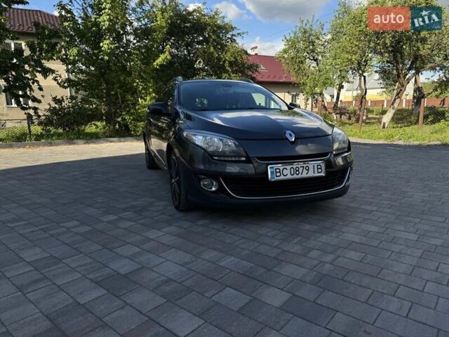 Серый Рено Меган, объемом двигателя 1.46 л и пробегом 237 тыс. км за 7499 $, фото 2 на Automoto.ua