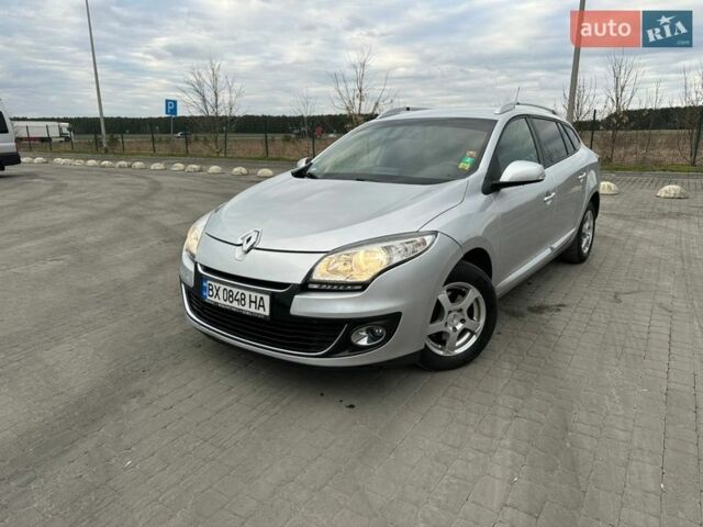 Сірий Рено Меган, об'ємом двигуна 1.46 л та пробігом 223 тис. км за 7450 $, фото 3 на Automoto.ua