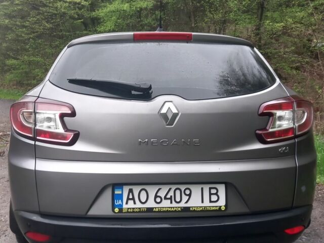 Сірий Рено Меган, об'ємом двигуна 1.5 л та пробігом 250 тис. км за 7200 $, фото 3 на Automoto.ua