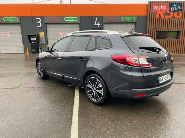 Сірий Рено Меган, об'ємом двигуна 1.46 л та пробігом 215 тис. км за 10300 $, фото 57 на Automoto.ua