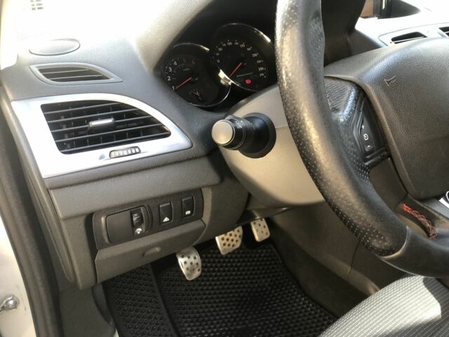 Сірий Рено Меган, об'ємом двигуна 1.5 л та пробігом 307 тис. км за 8700 $, фото 17 на Automoto.ua