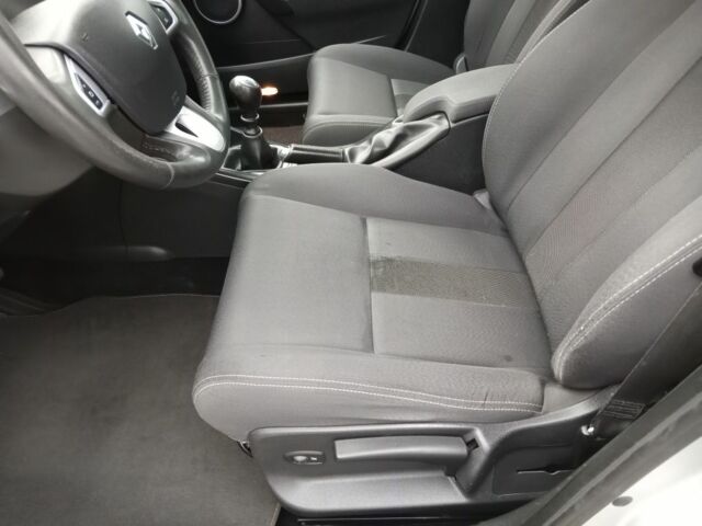 Сірий Рено Меган, об'ємом двигуна 1.5 л та пробігом 280 тис. км за 8250 $, фото 7 на Automoto.ua