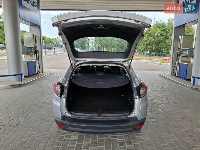 Рено Меган 2012 у Миколаєві на Automoto.ua Сірий Рено Меган, об'ємом двигуна 1.46 л та пробігом 323 тис. км за 7599 $, фото 24 на Automoto.ua