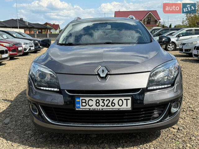 Серый Рено Меган, объемом двигателя 1.5 л и пробегом 300 тыс. км за 7800 $, фото 19 на Automoto.ua