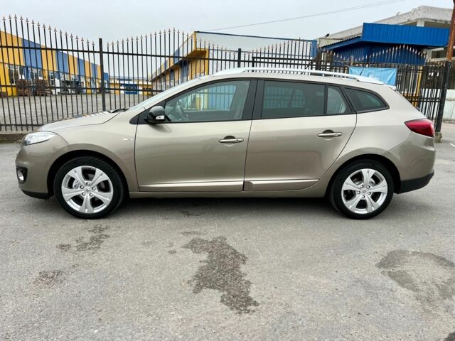 Сірий Рено Меган, об'ємом двигуна 1.5 л та пробігом 217 тис. км за 8300 $, фото 5 на Automoto.ua