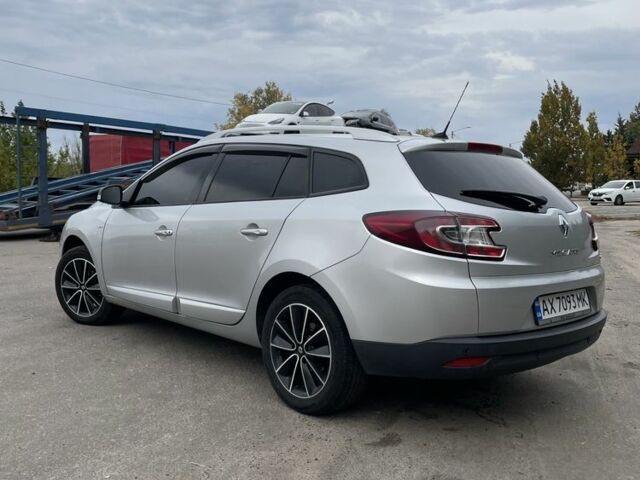 Рено Меган 2012 в Харькове на Automoto.ua Серый Рено Меган, объемом двигателя 1.5 л и пробегом 298 тыс. км за 7500 $, фото 2 на Automoto.ua