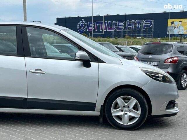 Сірий Рено Меган, об'ємом двигуна 1.5 л та пробігом 275 тис. км за 7990 $, фото 13 на Automoto.ua