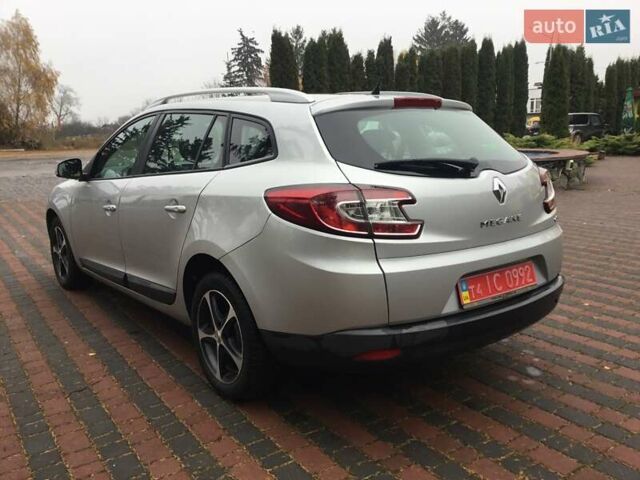 Серый Рено Меган, объемом двигателя 1.5 л и пробегом 169 тыс. км за 7900 $, фото 5 на Automoto.ua