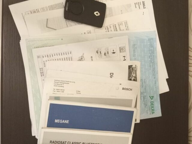 Серый Рено Меган, объемом двигателя 1.5 л и пробегом 280 тыс. км за 8300 $, фото 17 на Automoto.ua