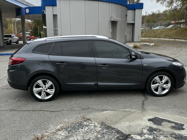 Серый Рено Меган, объемом двигателя 1.5 л и пробегом 320 тыс. км за 9300 $, фото 9 на Automoto.ua