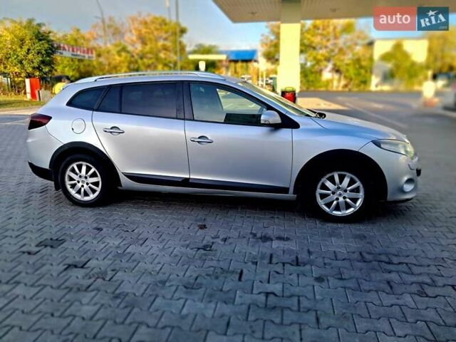 Сірий Рено Меган, об'ємом двигуна 1.9 л та пробігом 266 тис. км за 6800 $, фото 13 на Automoto.ua