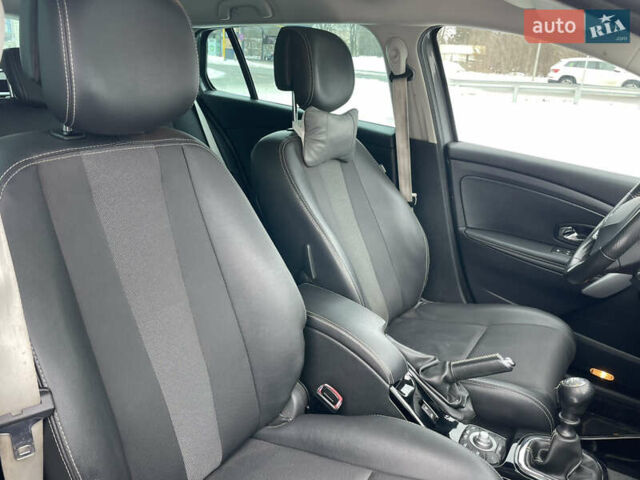 Сірий Рено Меган, об'ємом двигуна 1.46 л та пробігом 281 тис. км за 7990 $, фото 23 на Automoto.ua