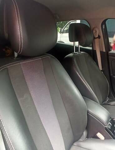 Сірий Рено Меган, об'ємом двигуна 1.46 л та пробігом 325 тис. км за 8700 $, фото 9 на Automoto.ua