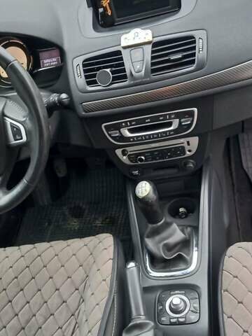 Серый Рено Меган, объемом двигателя 1.46 л и пробегом 276 тыс. км за 6000 $, фото 8 на Automoto.ua