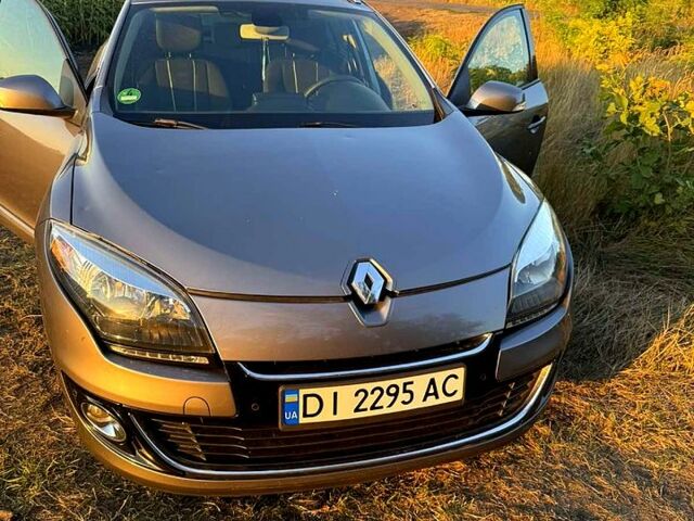 Сірий Рено Меган, об'ємом двигуна 1.5 л та пробігом 164 тис. км за 7500 $, фото 3 на Automoto.ua