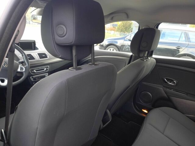 Сірий Рено Меган, об'ємом двигуна 1.5 л та пробігом 191 тис. км за 7950 $, фото 15 на Automoto.ua